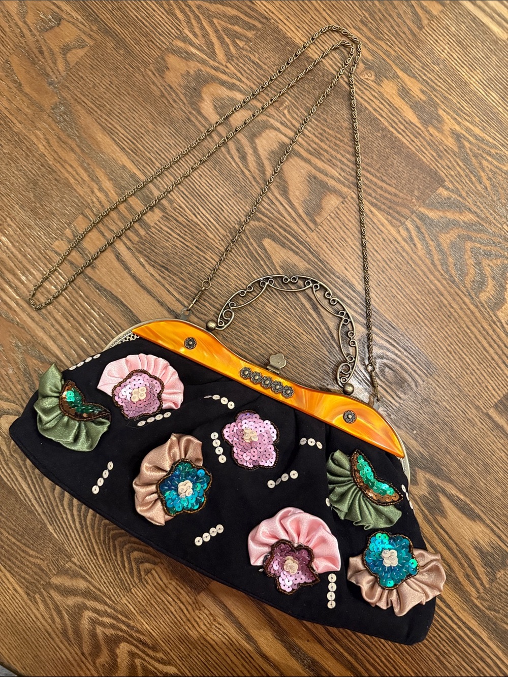 IN’S Embellished Floral Evening Bag Beaded Sequin Metal Frame Clutch